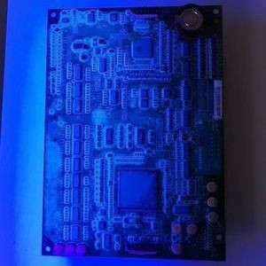 Хорошая цена. Ультрафиолетовый светодиодный модуль 380nm-385nm 60*50mm Ультрафиолетовый светодиодный модуль 25000MW/Cm2 онлайн